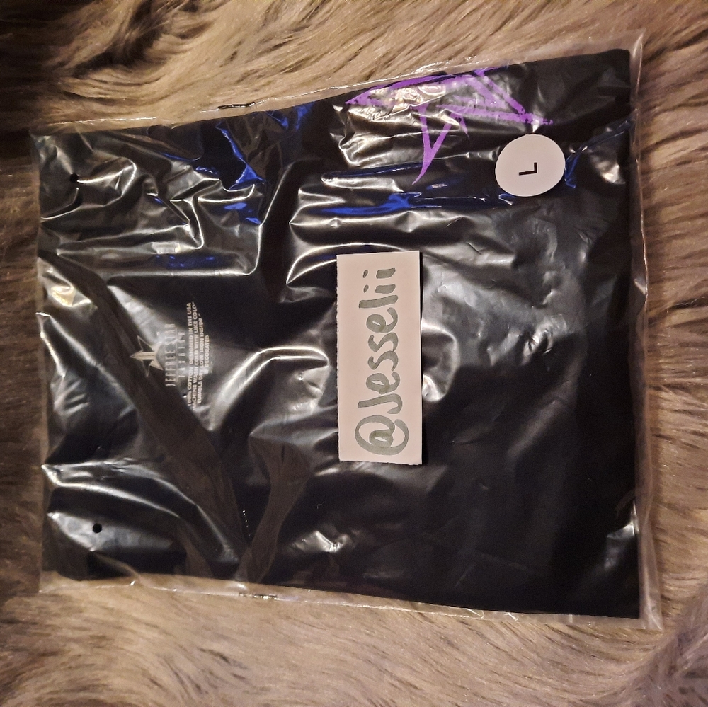 Jeffree Star Cosmetics Exclusive Tee